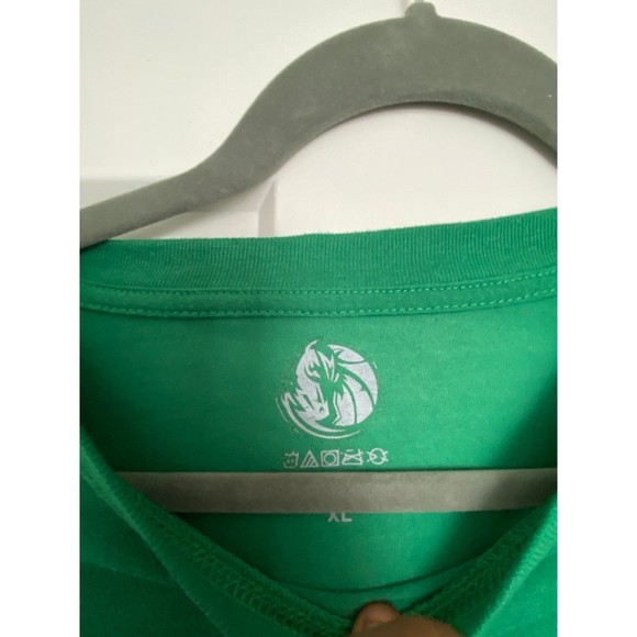 Vintage Dallas Mavericks St. Patricks Day Shirt - Picture 2 of 4